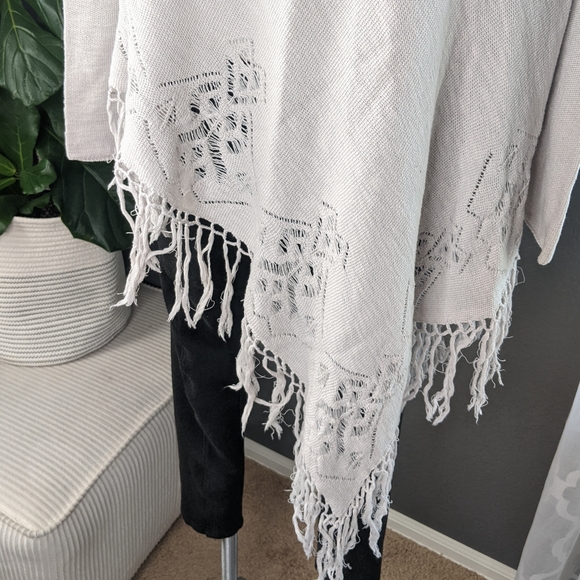 Free People Temptress Cowl Neck Sweater Poncho - Picture 4 of 13